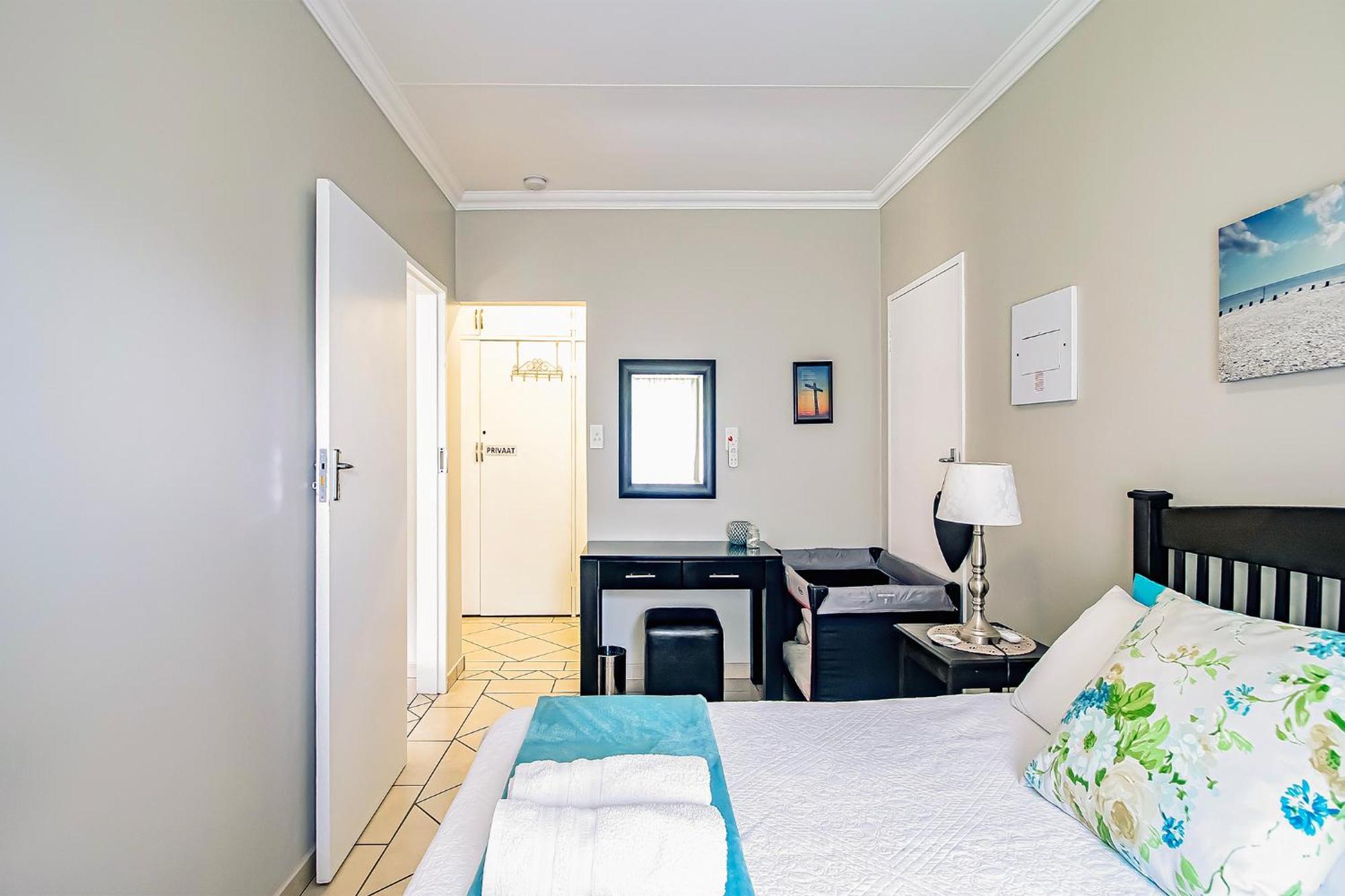 Leozet Self Catering Apartment Претория Экстерьер фото