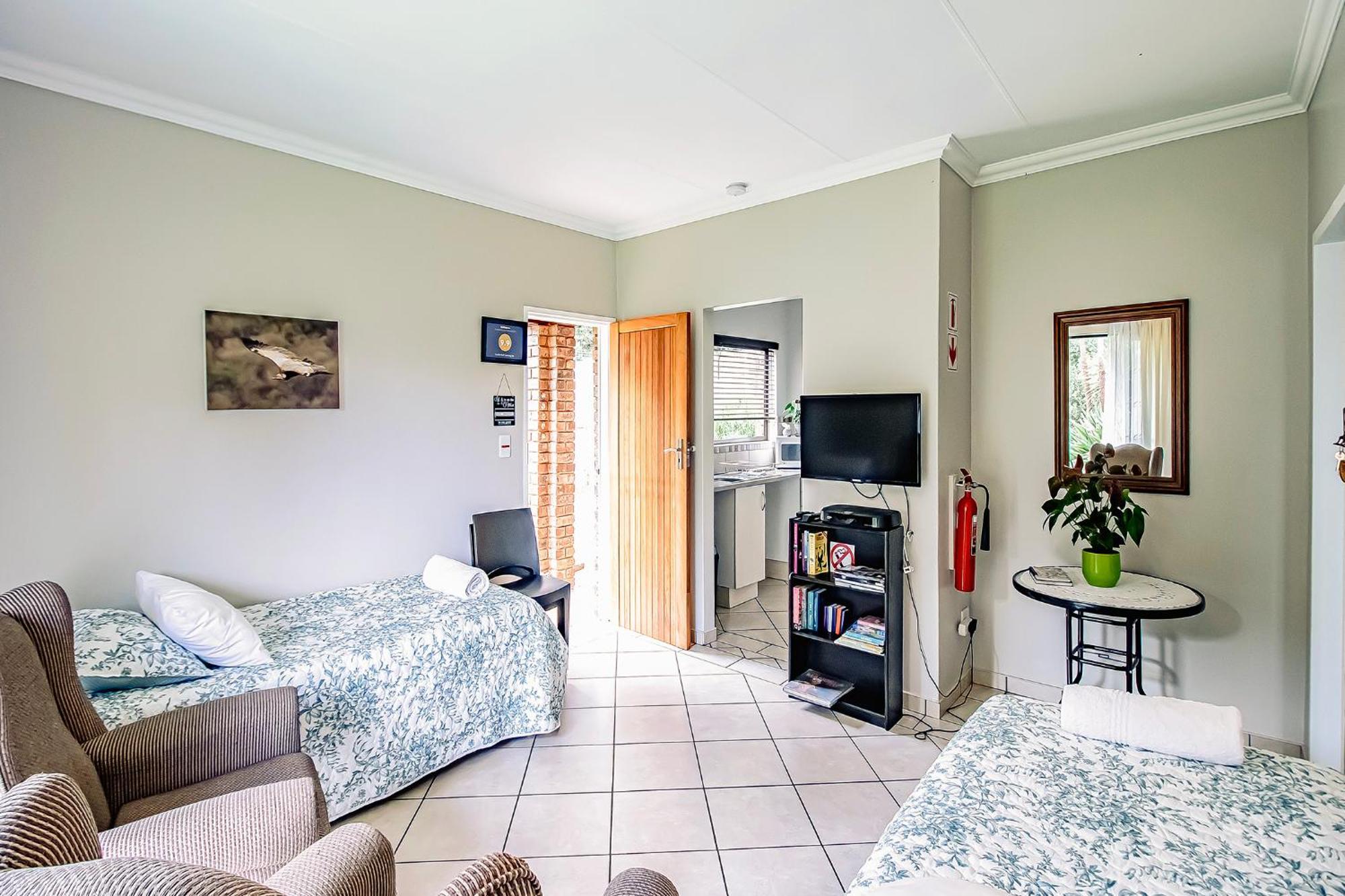 Leozet Self Catering Apartment Претория Экстерьер фото